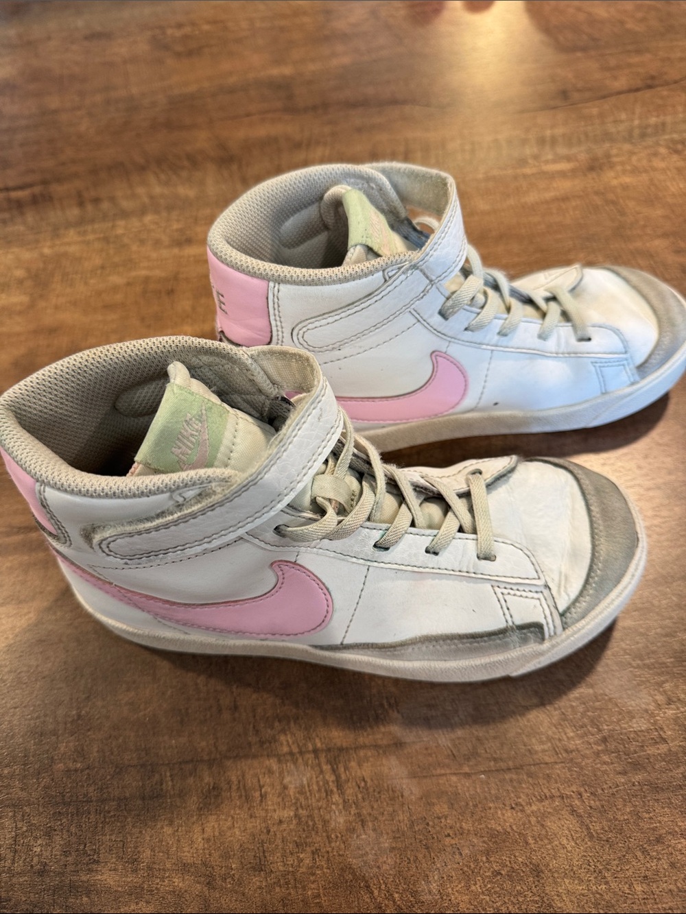 Nike Blazer Mid '77 Girls White Pink High Top Sneakers Size 3Y